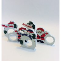 Vintage Weihnachtsmann & Schneemann Serviettenringe Aus Holz - 5Er Set Vintage Weihnachtsmann & Schneemann Serviettenringe Aus Holz - 5Er Set von chrisaliciavintage