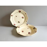 Set Aus 2 Tellern Moulin Des Loups, Modell Paul, Anfang 20. Jahrhundert Set Aus 2 Tellern Moulin Des Loups, Modell Paul, Anfang 20. Jahrhundert von circa2080