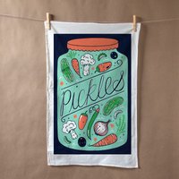 Mehlsack Geschirrtuch Mit Pickle Aufdruck von clairemanning