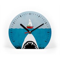 Coole Tischuhr - Weißer Hai Unter Kleinem Segelboot Nicht Aufgeben Im Alltag Leises Uhrwerk Süßes Geschenk Deko Für Zuhause von clauspeter