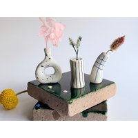 Abstrakte Kleine Vasen/Minivasen Miniaturtopf Handbemalt Mini Geburtstagsgeschenk Dekorative Dinge Knospe Cooles Geschenk von clayousomuch