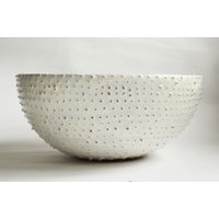 Handgefertigtes Cremefarbenes Keramik Waschbecken Stacheliges Tisch Waschbecken von coceramicsstudio