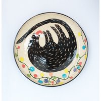 Weihnachtskätzchen, Handbemalte Keramikplatte, Schwarze Katze, Weihnachtslichter von coceramicsstudio
