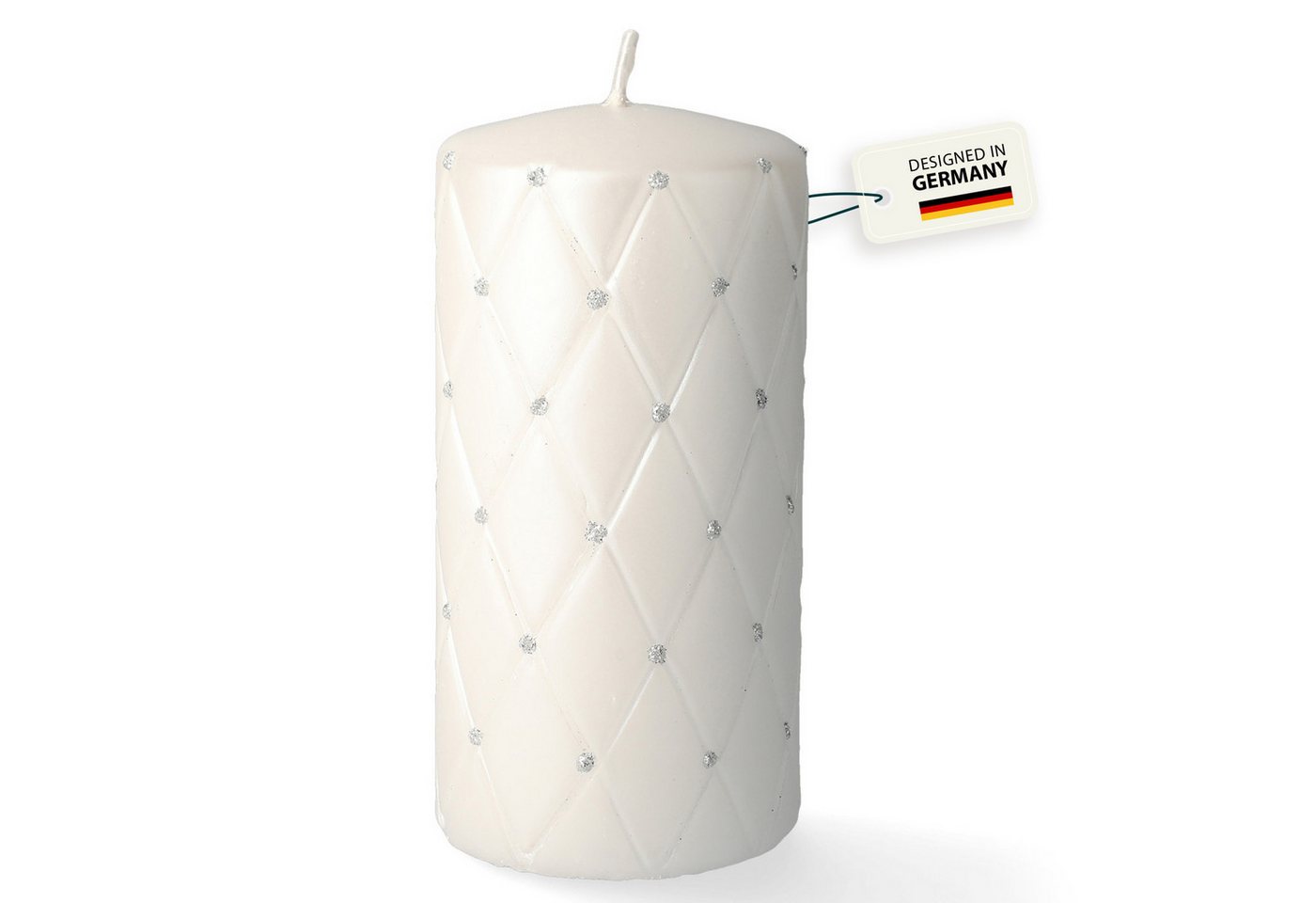 coco+cozy Stumpenkerze Tosca mit Diamant-Optik Ø 7cm x 14cm, 84 h Brenndauer, weiß von coco+cozy