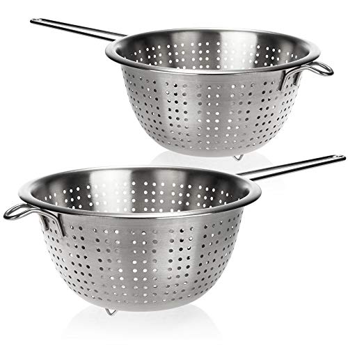 COM-FOUR® 2x Küchensieb aus Edelstahl - klassisches Nudelsieb mit Griff - rundes Abtropfsieb zum Waschen von Obst, Gemüse und Salat (2 Stück - Griff) von com-four