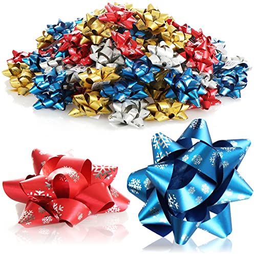 COM-FOUR® 100x Geschenkschleife in tollen Farben - selbstklebende Dekoschleifen mit Schneeflocken-Muster für Weihnachten und Geburtstagsgeschenke (100 Stück - Flocke - 4 Farben) von com-four