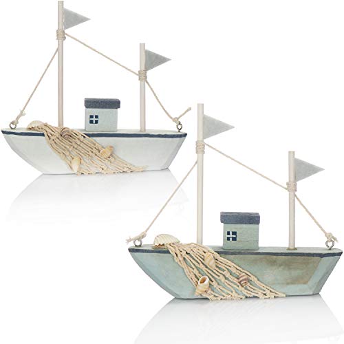 com-four® 2X Maritimes Deko Schiff aus Holz - Fischkutter mit Fischernetz und Muscheln - Holzschiff zur Dekoration - Nautische Deko Segelboot [Farbauswahl variiert!] (02 Stück - Holzdekoschiff 16 cm) von com-four