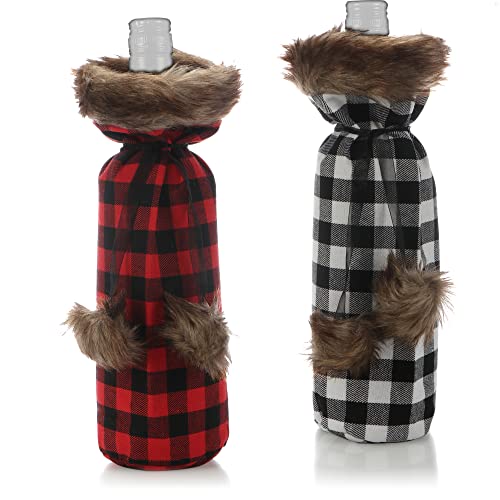 com-four® 2x Weinflaschen-Flaschenüberzug - Flaschenbeutel im Weihnachtsdesign - Flaschen-Dekoration für den Weihnachtstisch - karierter Flaschenpullover als Geschenkverpackung (rot + weiß - kariert) von com-four