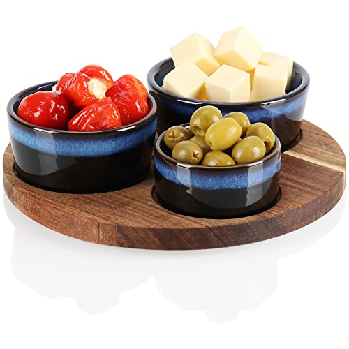 com-four® 4-teiliges Servierset - Schüsselset mit Holzbrett zum Servieren von Tapas, Mezze oder Antipasti - 3 Schälchen in 3 Größen mit Serviertablett aus Akazienholz (4-teilig blau) von com-four