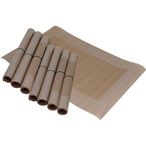 com-four® 8X Platzset - Tischset für die Küche - hitzebeständige Platzmatten - abwaschbare Tischmatten - 30 x 45 cm (08 Stück - braun) von com-four