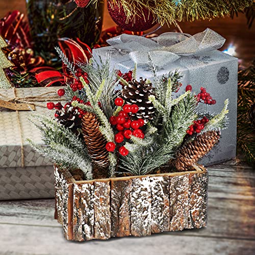 com-four® Deko-Gesteck Weihnachten - Kleiner winterlicher Tischschmuck im Rinden-Topf mit roten Beeren, Dekoschnee, Zapfen - Tolle Tischdeko für die Adventszeit (1 Stück - 25cm - rote Beeren) von com-four