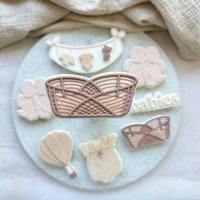 Baby Rattan Korb Natural Stamp Embosser & Cookie Cutter Shower Keksausstecher Keksstempel von cookiecutterFabrik