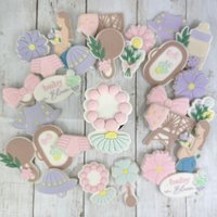 Floral Baby Spielzeug 3D in Bloom Embosser Stamp & Cookie Cutter Shower Keksausstecher Keksstempel von cookiecutterFabrik