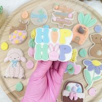 Hip Hop Pop Up Easter Fondant Embosser Cookie Stamp Cutter von cookiecutterFabrik