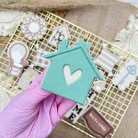 House With Heart Fondant Embosser Cookie Stamp Cutter von cookiecutterFabrik