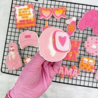 Smartwatch With Heart Cookie Embosser Stamp Cutter von cookiecutterFabrik