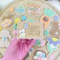 Wavy Easter Banner Fondant Embosser Cookie Stamp Cutter von cookiecutterFabrik