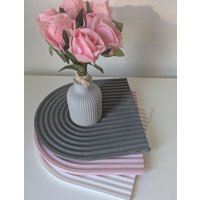 Wunderschöne Handgegossene Regenbogen-Tabletts in Verschiedenen Farben Aus Gießpulver, Blickfang von cozy4yourhome
