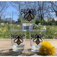 Buzzed Bee Schnapsglas/Schwarz Und Gelb Neuheit Geschenke von crazedtreasures