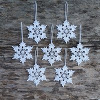 Set Von 10 Gehäkelten Schneeflocken. Handgemachte Weihnachtsbaum Accessoires. Weihnachtsschmuck. Weiße 10Er Schneeflocken von crochetbyagne