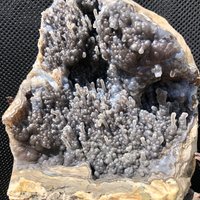Crysta Natural Agate Hole ， Fluoreszierender Vulkanachat Kolumbien Seltener Grüner von crystal2018625