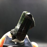 Crystal Natürliche Verdelit Mineralprobe/Hochwertiger Turmalin Großer Grüner #a1514 von crystal2018625