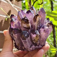 Premium Violett Kristall-Cluster, Lila Quarz-Cluster-Formation Für Heilung, Meditation, Spirituelle Verbesserung Quarz-Cluster Premium Violett Kristall-Cluster, Lila Quarz-Cluster-Formation Für Heilung, Meditation, Spirituelle Verbesserung Quarz-Cluster von crystalisco
