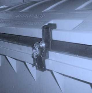 Mülltonnenverschluss für Otto-Container Runddeckel Mülltonnenverschluss für Otto-Container Runddeckel von cts