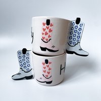 Howdy Handgemachte Keramiktasse, Handbemalte Kaffee - Oder Teetasse, Einweihungsgeschenk von cuginoceramics