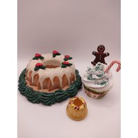 3Er Set Fake Deko Kuchen Cupcakes Weihnachten Weihnachtsdekoration Tischdeko 3Er Set Fake Deko Kuchen Cupcakes Weihnachten Weihnachtsdekoration Tischdeko von cupcakesfuerdich
