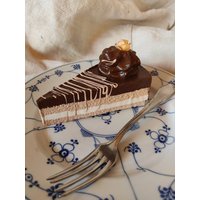 Fake Tortenstück Variante "Schokotorte" Unechte Torte Gefälschte Schokoladen Torte Gips von cupcakesfuerdich