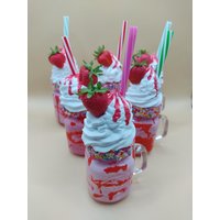 Neu Erdbeer Mini-Milkshake Ein Stück Fake Deko Küchendeko Geschenk Geldgeschenk von cupcakesfuerdich