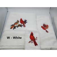 Cardinals Redbirds - Bestickte Handtücher Wählen Sie Ihre Größe Und Handtuchfarbe Badetuch, Handtuch, Waschlappen von cybergeeks2