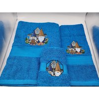 Ma & Pa Wichteln - Bestickte Handtücher Wählen Sie Die Größe Des Sets Und Farbe Handtuches Badetuch, Handtuch, Waschlappen Ma & Pa Wichteln - Bestickte Handtücher Wählen Sie Die Größe Des Sets Und Farbe Handtuches Badetuch, Handtuch, Waschlappen von cybergeeks2