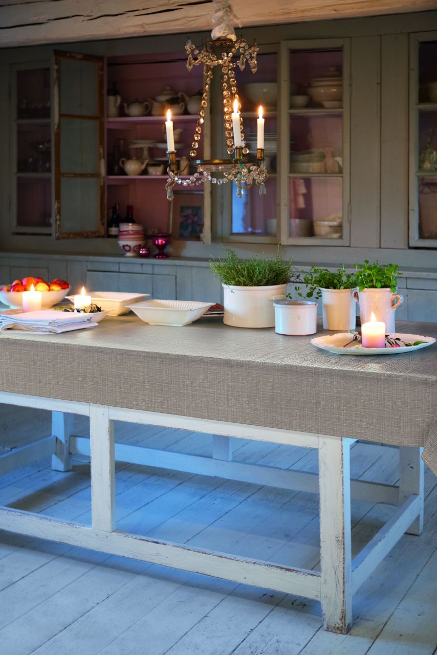 d-c-table® Tischdecke Monte Carlo Sharon 140 x 180 cm, greige von d-c-fix