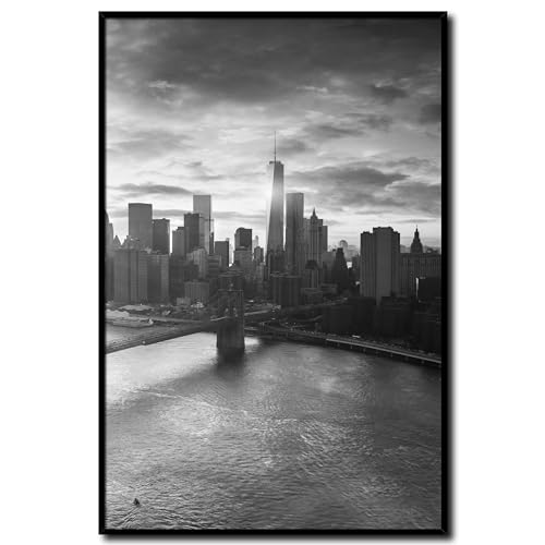 Bild New York One World Trade Center mit Rahmen 40 x 60 cm (AUFHÄNGFERTIG) - Das 1WTC ist das höchste Gebäude der USA - Gerahmtes Wandbild - Bilder Set - schwarzweiß schwarzweiss schwarz weiss weiß von daazoo