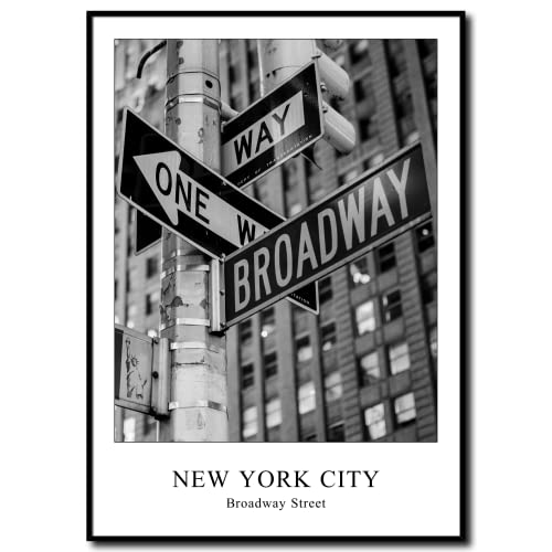 daazoo Rahmenbild New York Broadway | Wandbild mit Rahmen | Der Broadway ist die älteste und mit mehr als 25 km die längste Nord-Süd-Durchquerung Manhattans | schwarz weiß | 50 x 70 cm daazoo Rahmenbild New York Broadway | Wandbild mit Rahmen | Der Broadway ist die älteste und mit mehr als 25 km die längste Nord-Süd-Durchquerung Manhattans | schwarz weiß | 50 x 70 cm von daazoo