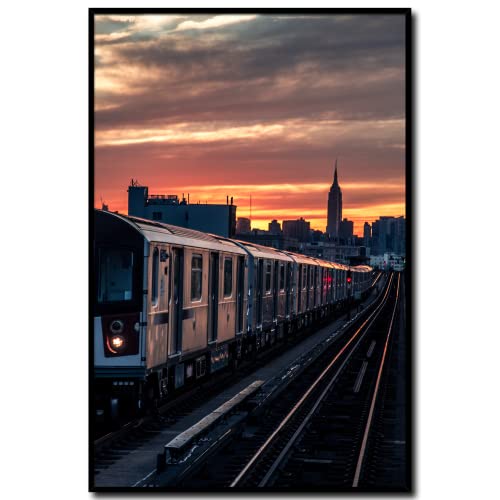 daazoo Wandbild Red Sky New York | 40 x 60 cm Hochformat | Bild mit Rahmen | Einrichtung Poster Rot Sonnenuntergang City Zug | Wohnzimmer Schlafzimmer Flur von daazoo