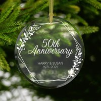 Jubiläumsgeschenk #197 | Custom Year Personalisierte Namen Geschenk Für Mama Oma 30. 40. 50. Glasornament von dailyblotsco