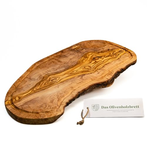 DAS OLIVENHOLZBRETT® Olivenholz Schneidebrett mit Saftrille/Servierbrett aus Olivenholz/Steakbrett/Olivenholzbrett mit Saftrille/Naturschnitt/ca. 55-59cm lang, 25-30cm breit von das Olivenholzbrett