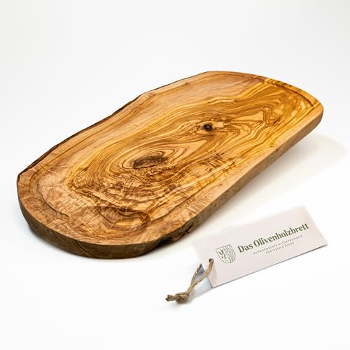 das Olivenholzbrett® Olivenholz Schneidebrett mit Saftrille/Servierbrett aus Olivenholz/Steakbrett Saftrille/Naturschnitt/ca. 30-34cm lang, 15-16cm breit von das Olivenholzbrett
