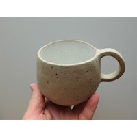 Keramik Handgetöpfert Steinzeug Tasse Kaffeetasse Tee Weiß Simplicity Einfach Leben von dasfleissigeFaultier