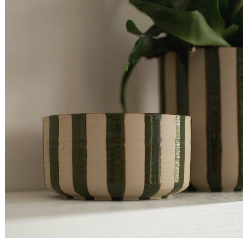 dbkd Dekoobjekt Schale Line - stripe grün dbkd Dekoobjekt Schale Line - stripe grün von dbkd