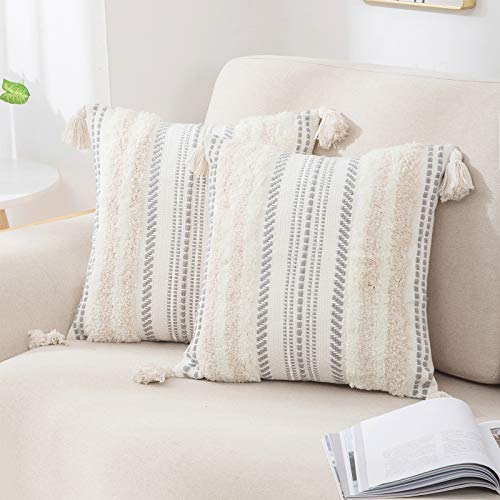 decorUhome Set of 2 Decorative Boho Cushion Covers 50x50cm, Tufted Tassel Woven Cushion Cover for Sofa Couch, 20x20 Inch, Beige von decorUhome