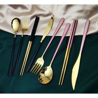 Modern 4stk Wiederverwendbares Edelstahl Besteck Set Vergoldet Minimal Utensilien Mit Handgetauchten Farbgriffen Modern 4stk Wiederverwendbares Edelstahl Besteck Set Vergoldet Minimal Utensilien Mit Handgetauchten Farbgriffen von decorfromgia