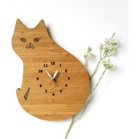 Bambuskatzen-Wanduhr Leises, Kinderfreundliches Dekor von decoylab