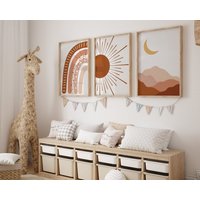 Boho Kinderzimmer Poster Set, Beige Sonne Mond Wasserfarben, 3-Er Set Wandbilder, Bilder Babyzimmer, Kunstdruck Baby Wanddeko B243 Boho Kinderzimmer Poster Set, Beige Sonne Mond Wasserfarben, 3-Er Set Wandbilder, Bilder Babyzimmer, Kunstdruck Baby Wanddeko B243 von deepEdity