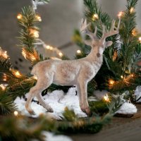 Großer Hirsch, Hirschdeko, Winterdeko, Weihnachtsdeko, Jagdhütte, Figur Hirsch von dekorIris