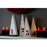 Adventszahlen 1-4 Auf Holztannen Weihnachten Holz Deko 4 Er Set Tannenbaum Weiß von dekorie67