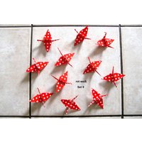 10 Kraniche Fensterdeko Mobile Origami Papier 9 cm 10 Kraniche Fensterdeko Mobile Origami Papier 9 cm von dekosterne